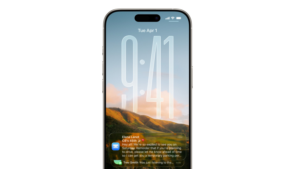 iPhone 鎖定畫面，顯示相片及採用 Liquid Glass 設計的數字時鐘，螢幕底部顯示兩則通知