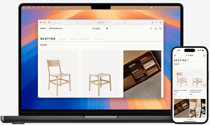 Macbook- en iPhone-scherm van dezelfde Safari-pagina die op beide devices is geopend
