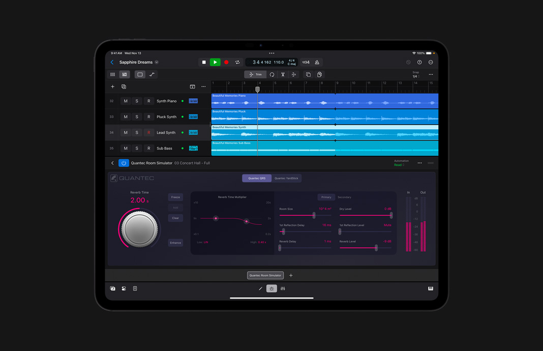 En la pantalla de un iPad se muestra reverb, un efecto de reverberación Quantec que simula la acústica natural de una habitación.