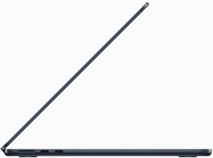 Страничен изглед на MacBook Air в полунощно