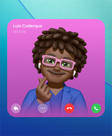 Póster de Contacto en FaceTime, Genmoji en el centro, el nombre de una persona aparece en la esquina superior izquierda, hay íconos para responder, más opciones, colgar y atender en la parte inferior